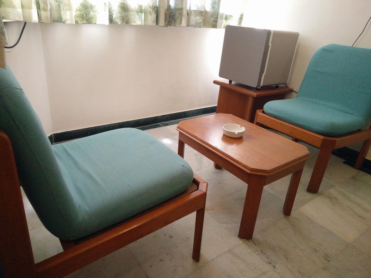 Hotel Grg Vadodara Zewnętrze zdjęcie